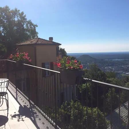 Casa Vacanze Como Brunate Exterior photo